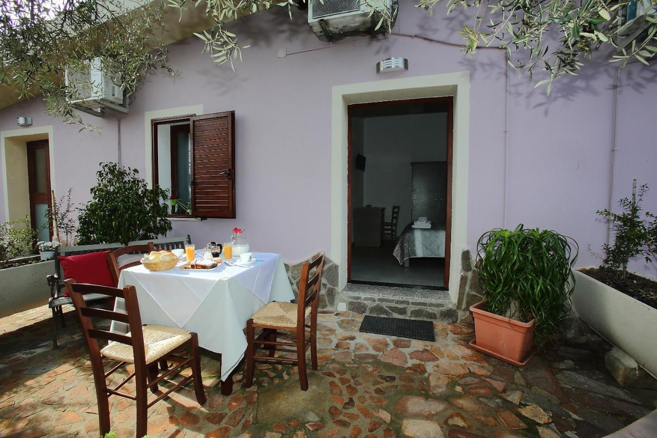 B&B Campu Moru Бари-Сардо Экстерьер фото